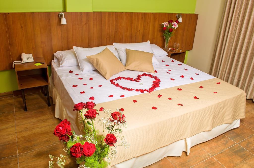 Hotel Mitru - Тариха Стая снимка